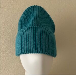 Lululemon ribbed beanie merino wool blend turquoise S/M